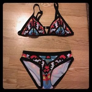NWOT aztec print bikini