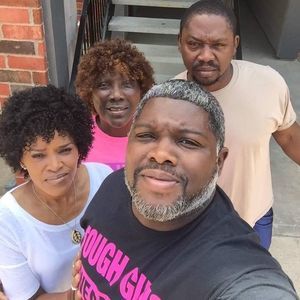 Meet your Posher, Demond