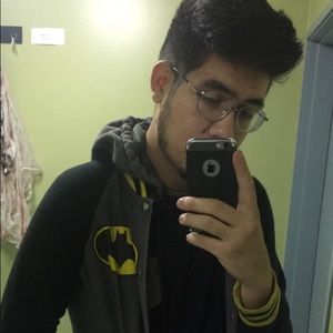 Meet your Posher, Christopher