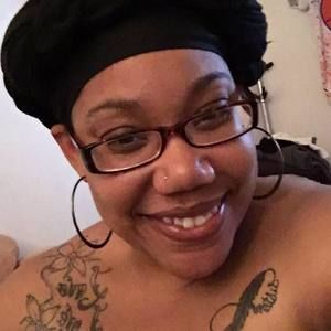 Meet your Posher, Mimi