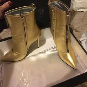 Giuseppe's size 38 1/2 never worn