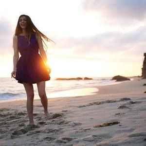 Meet your Posher, Sana