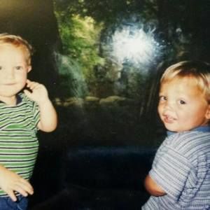 Meet your Posher, Dakota