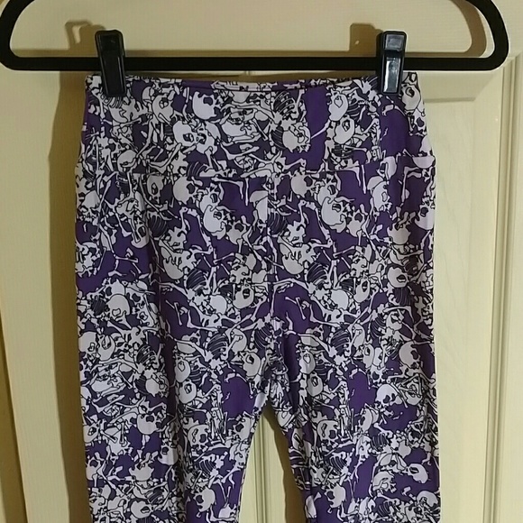 ALL OFFERS CONSIDERED! OS LuLaRoe leggings