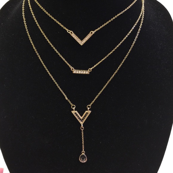 V-neck drop set of 3 necklaces, layer or separate