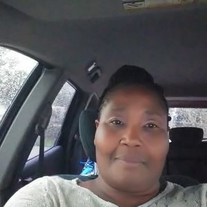 Meet your Posher, Louise