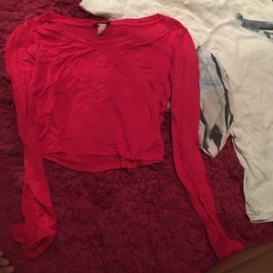Red long sleeve crop top!