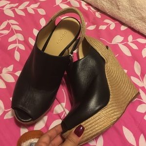 Gucci wedges