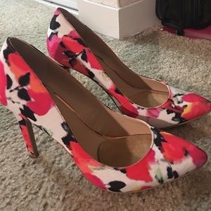 Jessica Simpson Spring Heels