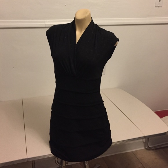 En Focus perfect little black cocktail dress
