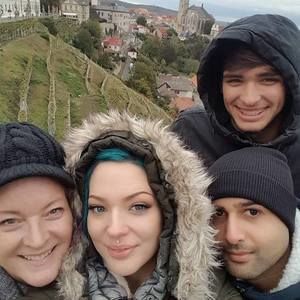 Meet your Posher, Joshua