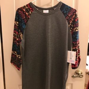 *NWT* LulaRoe Large Randy (baseball shirt)
