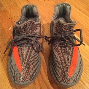 Adidas Yeezy 350 V2 boost