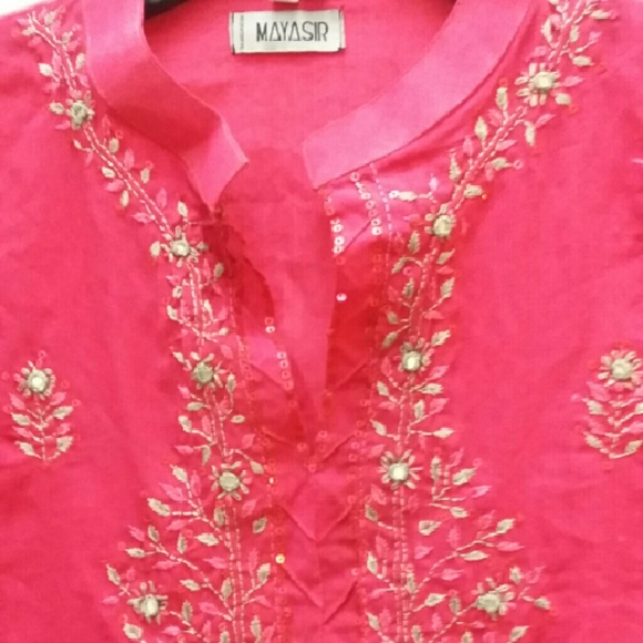 Tops - Picture 2 of 2