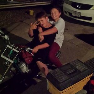 Meet your Posher, Gloria