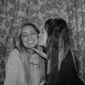 Meet your Posher, Stephani