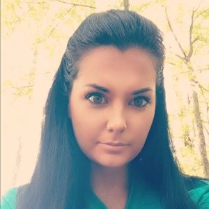 Meet your Posher, Meagan