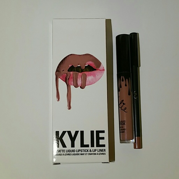 Kylie Matte lipstick & liner - Picture 1 of 1