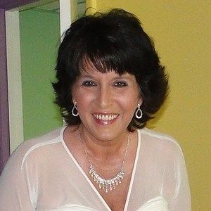 Meet your Posher, Connie