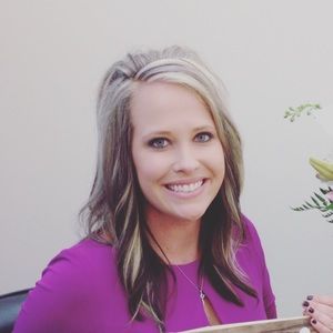 Meet your Posher, Whitney