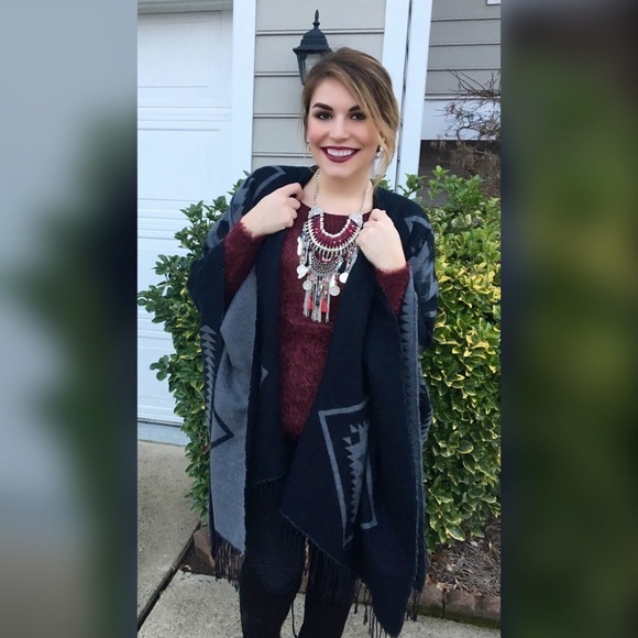 Amazing Reversible warm fringe cape! - Picture 3 of 3