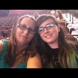 Meet your Posher, Angela