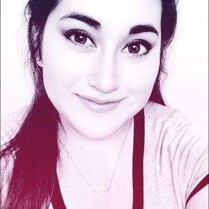 Meet your Posher, Kellie