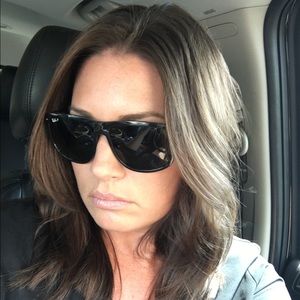 Meet your Posher, Kenna