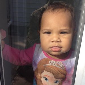 Meet your Posher, Contrell