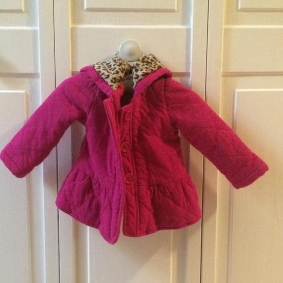 Beautiful late/fall early winter heavy jacket!