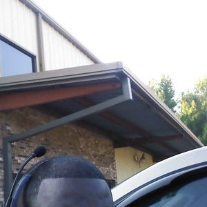 Meet your Posher, Avery