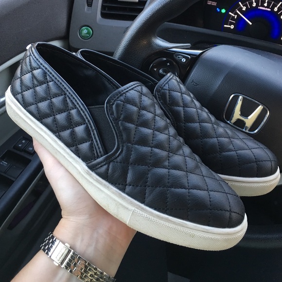 Steve Madden Quilted espadrilles