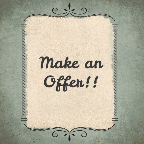 All Reasonable Offers Accepted!! ❤️️❤️️ - Picture 1 of 1