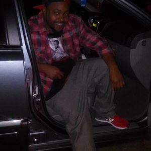 Meet your Posher, Carlos