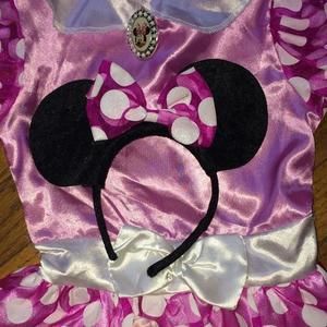 Disney 4 peice Minnie Mouse costume