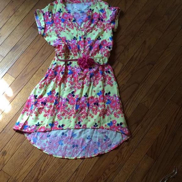 🌸 NWOT children's place high low style belted rayon dress