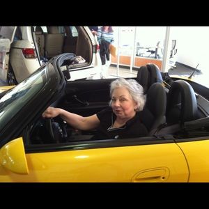 Meet your Posher, Deborah