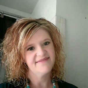 Meet your Posher, Teresa