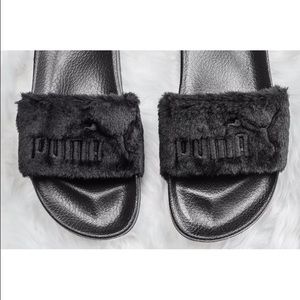 Black Puma fenty slides
