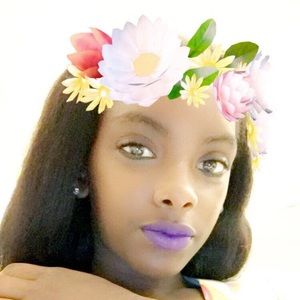 Meet your Posher, Neshia