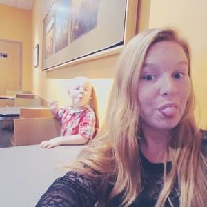 Meet your Posher, Kylee