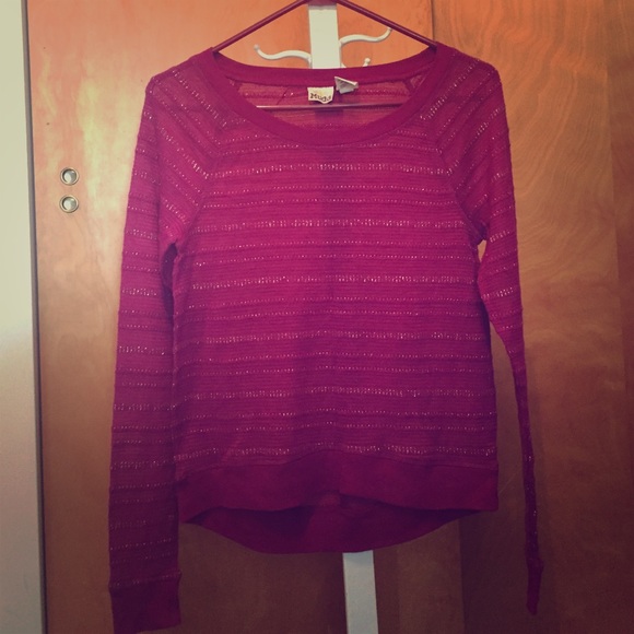 Magenta gold threaded sweater