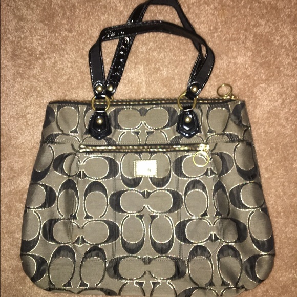 Coach Poppy Signature Tote