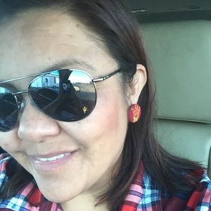 Meet your Posher, Karin