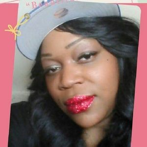 Meet your Posher, Jacqueline