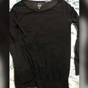 Nike epic dri fit top