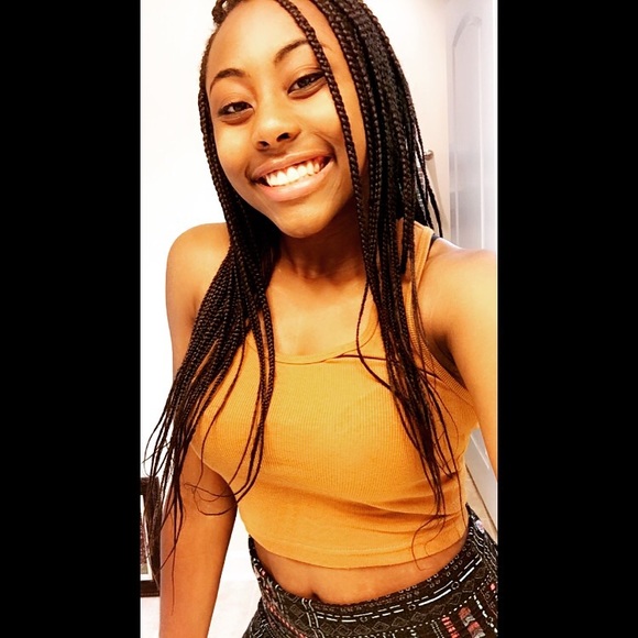 Meet your Posher, Imani