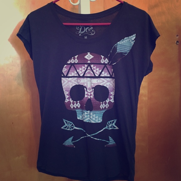 Skull tee UO