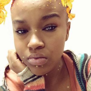 Meet your Posher, Monique