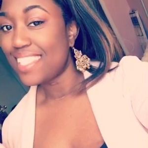 Meet your Posher, Kierra